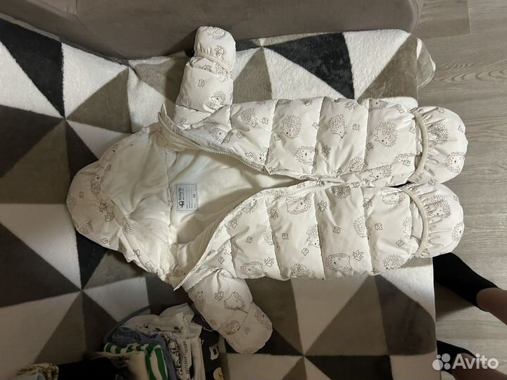 Детский костюм 68-го размера с утеплителем флис