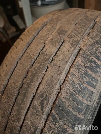 Dunlop Grandtrek ST30 235/55 R18