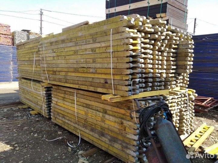 Аренда опалубки (щиты, стойки, ригеля,фанера и пр)