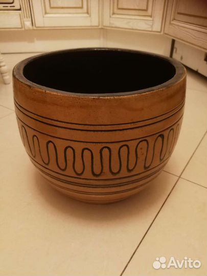 Кашпо винтажное, керамика в идеале 15-18 литров