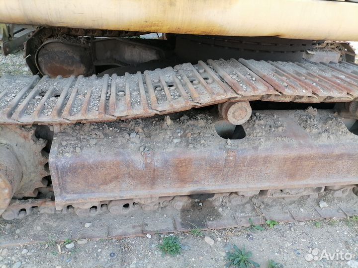 Гусеничный экскаватор New Holland E385, 2007