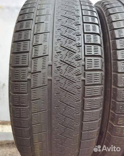 Triangle Snowlink TWT02 235/45 R18 98V
