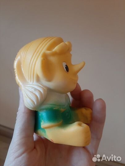 Резиновая игрушка буратино (пиноккио)