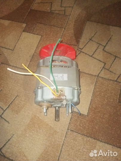 Мотор от стиральной машины 
