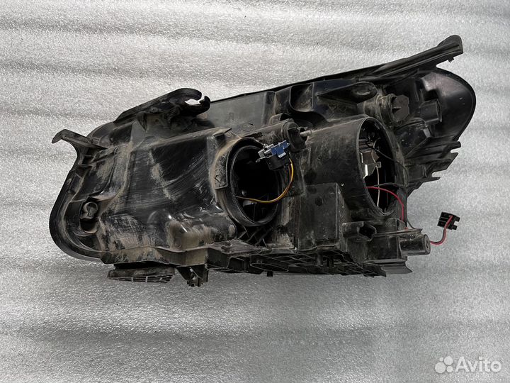 Фара (передняя) правая/левая Mazda2 2007-2014