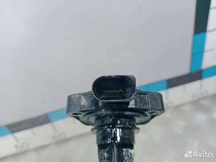 Б/У Датчик уровня масла Audi#001