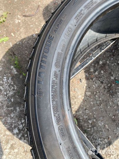 Michelin Alpin 2 265/45 R20