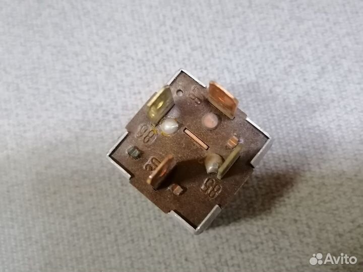 Реле 899654 VW Golf II 1983-1992