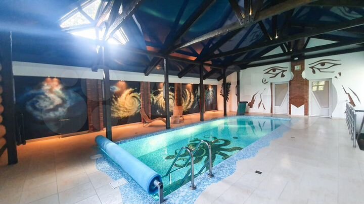 Коттедж 450 м² на участке 30 сот.