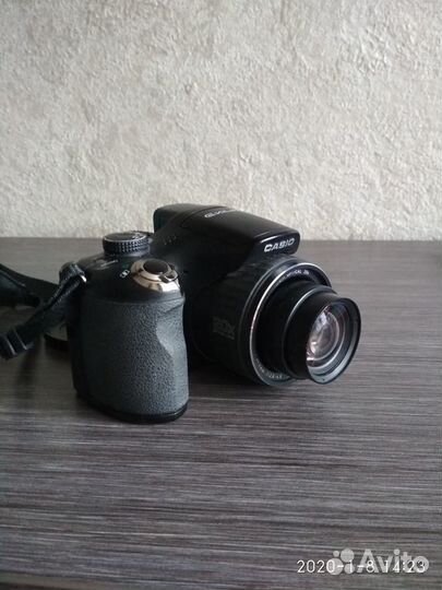 Фотоаппарат casio exilim EX-FH20