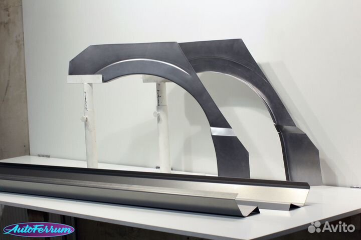 Honda Civic 4d ремкомплект задних арок и порогов