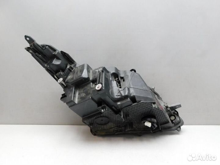 Фара левая Lexus RX200t/RX300/RX350/RX350L/RX450h