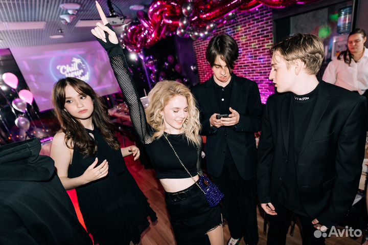 Шикарный лофт-кинотеатр только для вас 5 ч, Москва