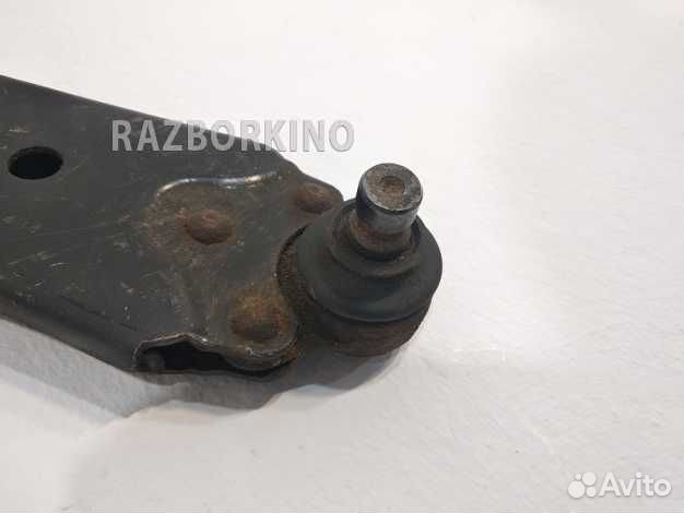 Рычаг передний правый нижний