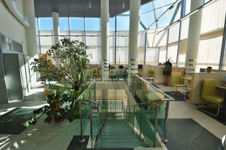 Сдам помещение свободного назначения, 248.6 м²
