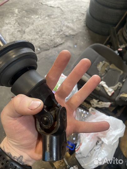 Нижняя крестовина камри 40