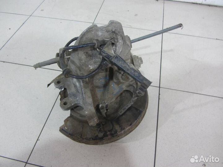 Кулак задний правый бмв 5 E39