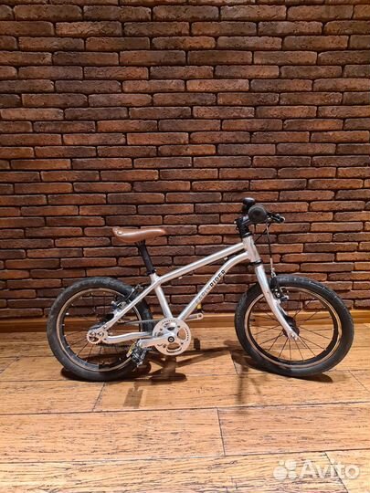 Продаю лучший детский велосипед Early rider