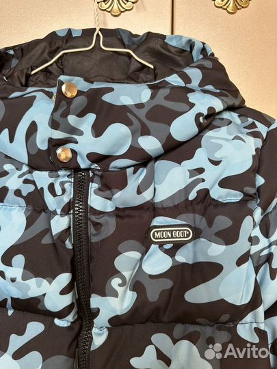 Пуховик Moon Boot