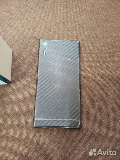 Sony Xperia XZ, 3/32 ГБ