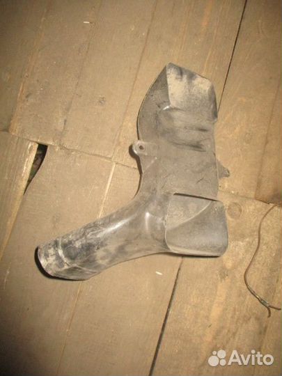 Воздуховод renault 5010605165