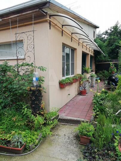 Дом 110 м² на участке 5 сот.