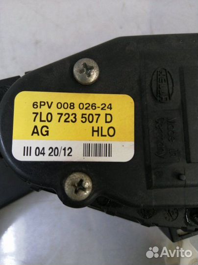 Педаль газа Volkswagen Touareg 7P5 cmta 2012