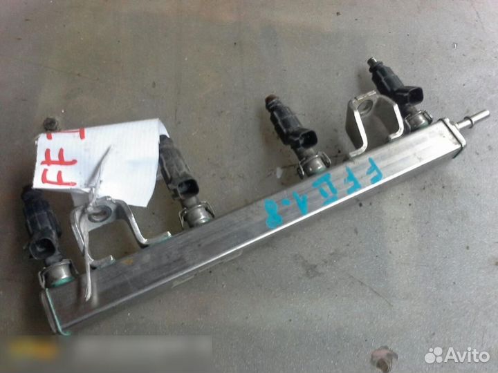 Рейка топливная (рампа) Ford Focus II 2008-2011