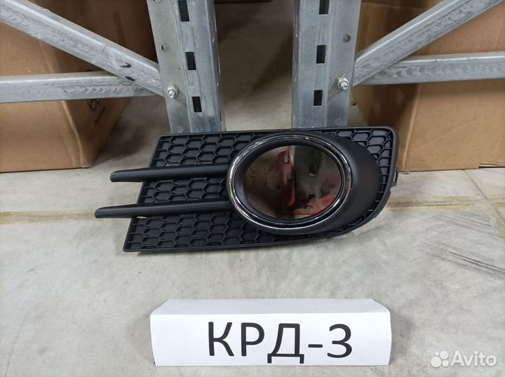 Окантовка противотуманной фары левая Tiguan 1