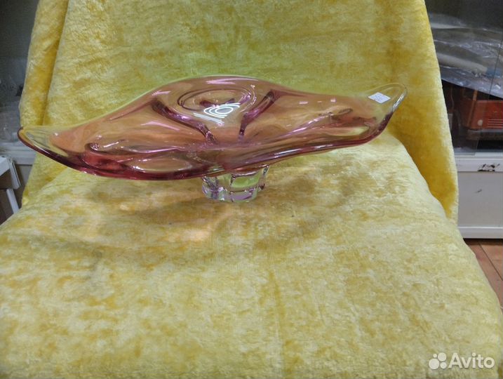 Вазочки красный май