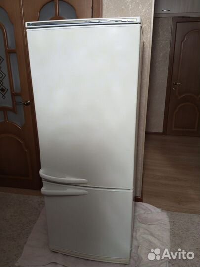 Холодильник атлант бу