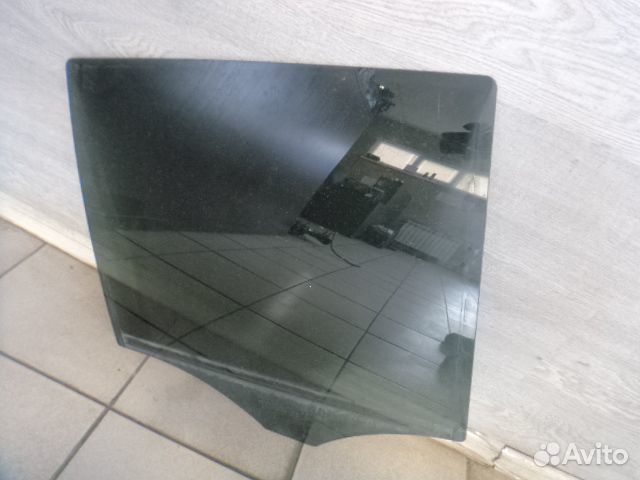 Стекло двери заднее правое Mercedes Ml-Class W164