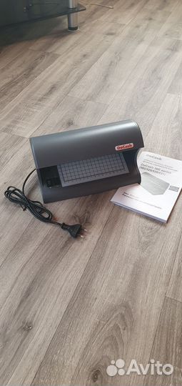 Универсальний детектор подлинности банкнот новое