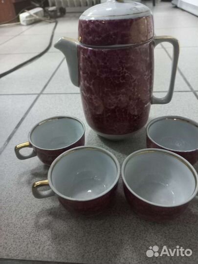 Кофейный сервиз на 4 персоны