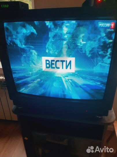 Телевизор JVC AV-S250M