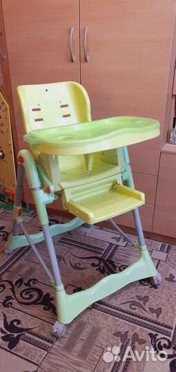 Стульчик для кормления