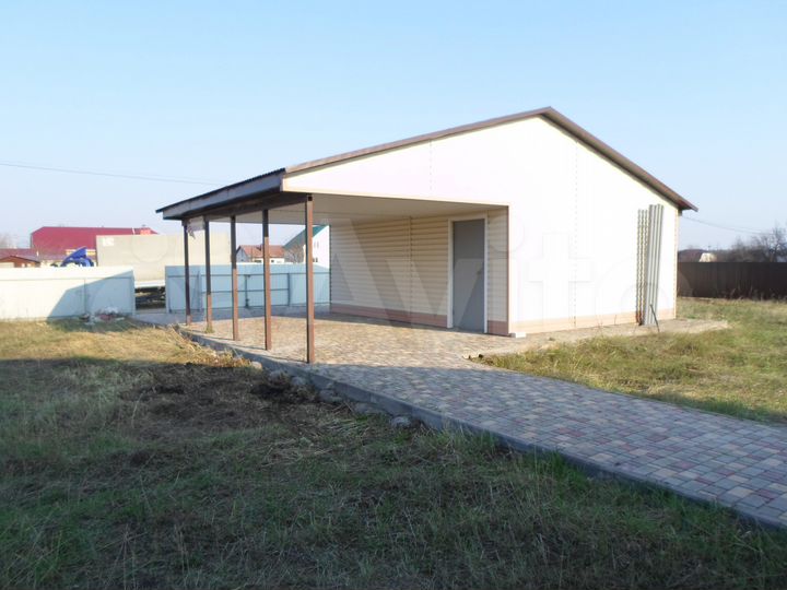 Коттедж 183 м² на участке 14 сот.