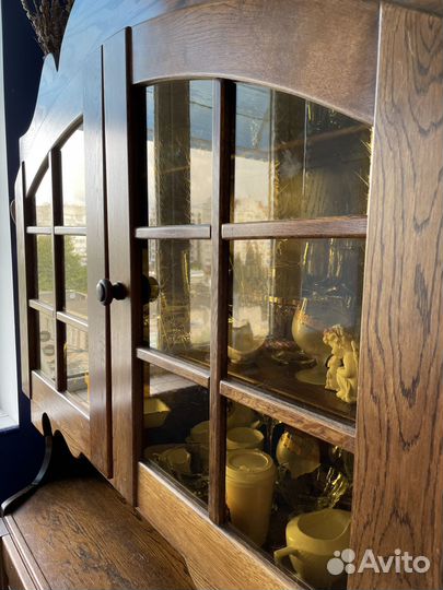 Антикварный старинный буфет