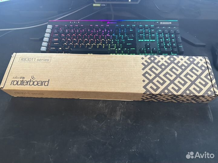 Маршрутизатор MikroTik RouterBoard RB3011UiAS-RM