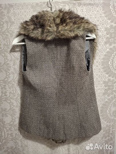 Жилетка женская,шерстяная, размер xs