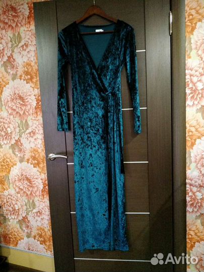 Платье в пол