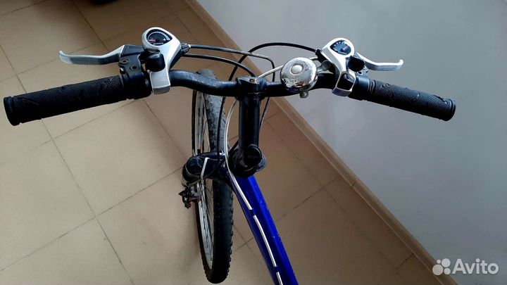 Велосипед взрослый четырехколесный