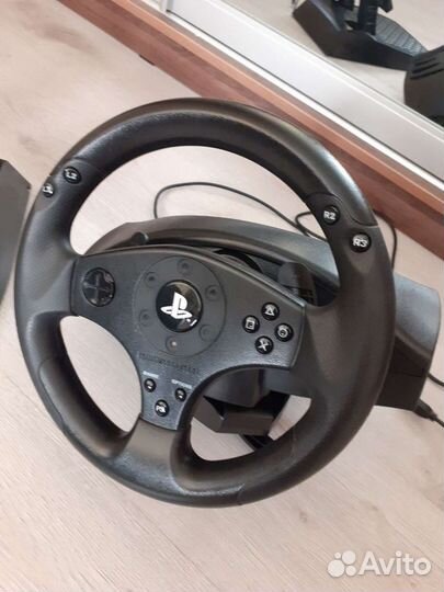 Игровой руль