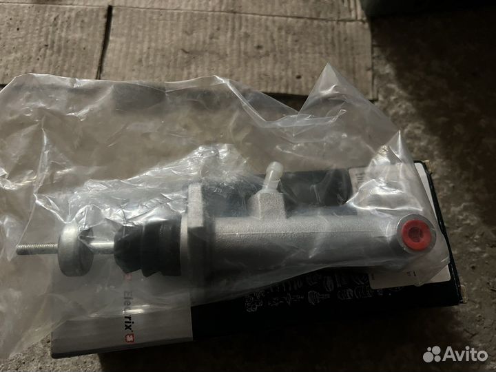 Цилиндр сцепления Audi 100