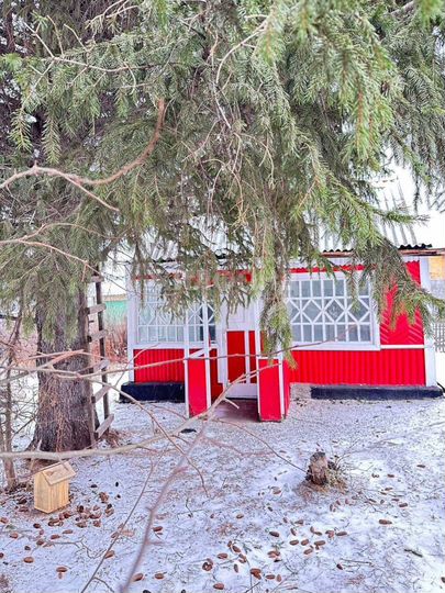 Дача 27 м² на участке 6 сот.