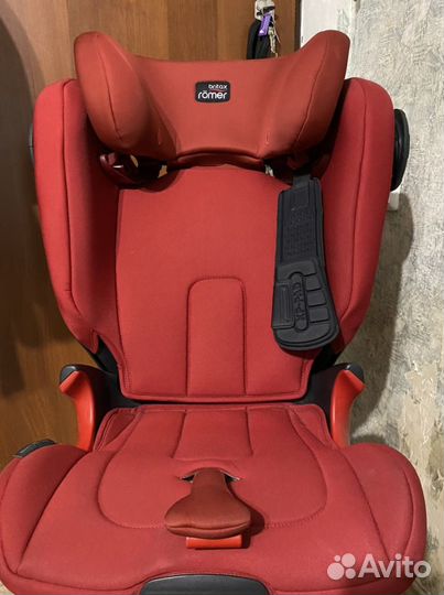 Автокресло britax romer
