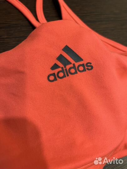 Топ adidas двухсторонний