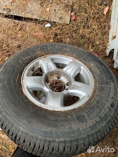 Шины с дисками r 16 на крузак/ленд ровер