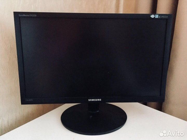 Монитор Samsung