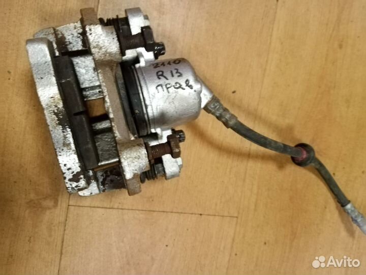 Суппорт передний правый ваз2110 R13